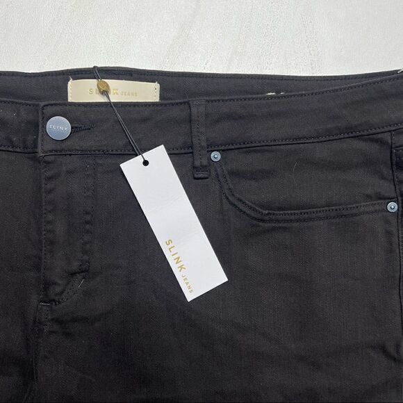 Slink Jeans | NWT Black Curvy Raw Hem Jean Shorts - Picture 2 of 7
